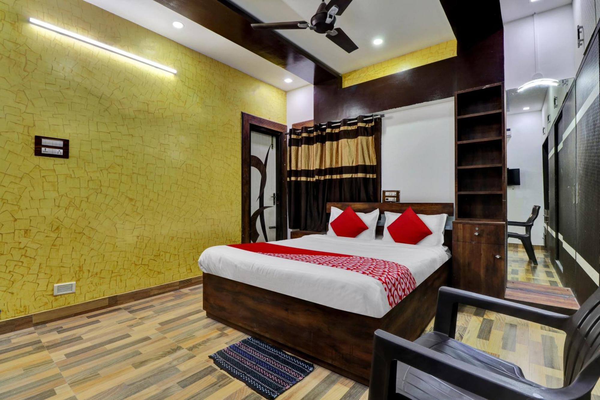 Hotel O Seshadri Homestay Tirupati Buitenkant foto